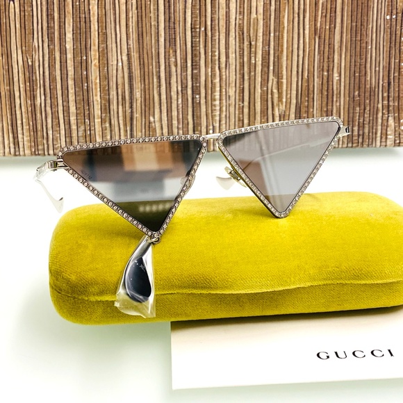 NWT GUCCI GG1252S - 001 CRYSTAL EMBELLISHED Sunglasses - Picture 5 of 13